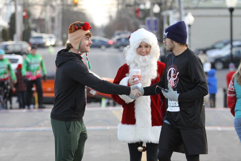 Block Party Kicks Off It’s A Wonderful Life Festival