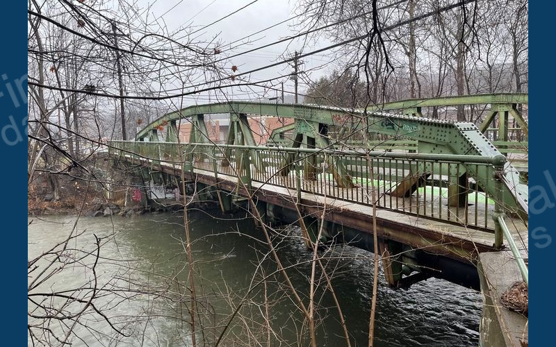 Ithaca Seeking New Owner of North Cayuga Street Bridge