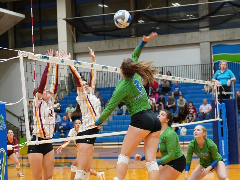FLCC’s Women’s Volleyball Team Wins 15th Straight