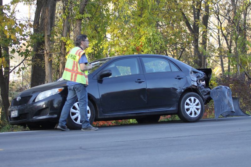 No Serious Injuries in Waterloo Crash