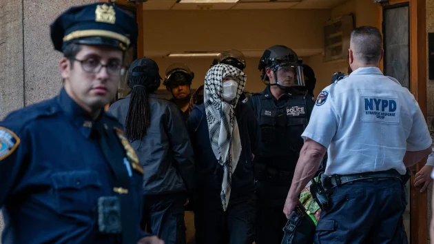 Columbia University disciplines 70 students as it seeks a deal with Trump