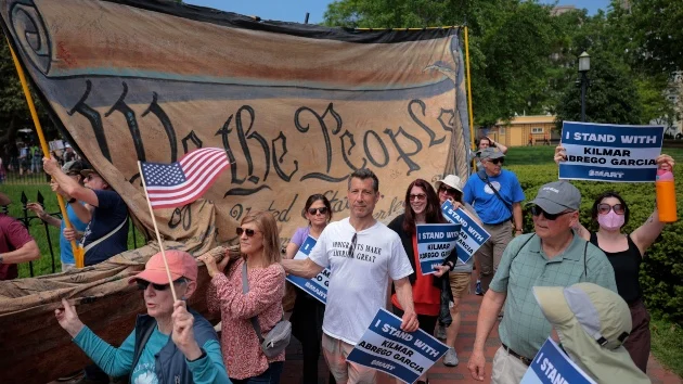 Judge blocks Trump administration from detaining Abrego Garcia upon his release from custody