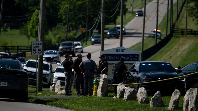 2 dead, officer injured in Kentucky shooting; suspect shot and killed