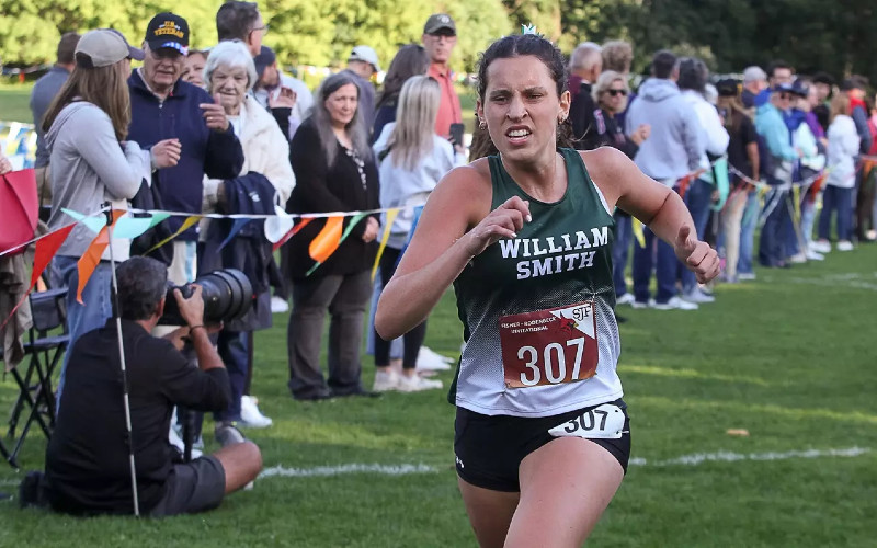 William Smith Cross Country Posts Breakout Performance at Houghton Invitational