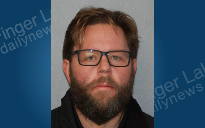 Fulton County Teacher Arrested After Alleged Sexual Messages to Student