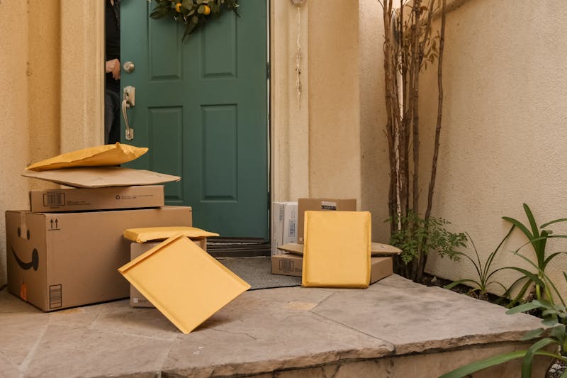 NY Officials Warn Consumers About Package Theft During the Holiday Season