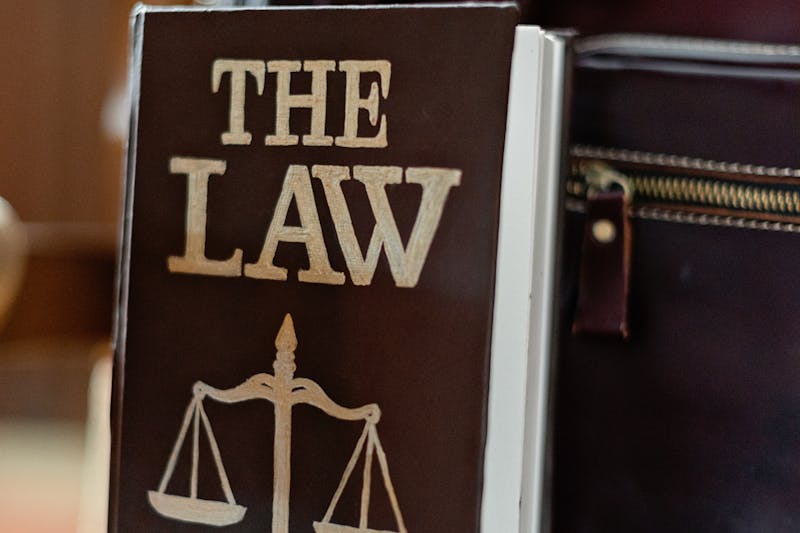 Ex-Albany Prosecutor Arrested for Sharing Confidential Witness Info