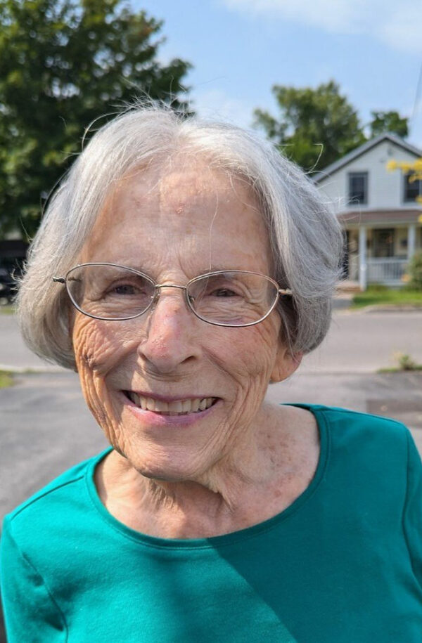 Sydney "Syd" Randall