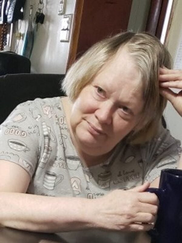 Carol Elizabeth Henshaw