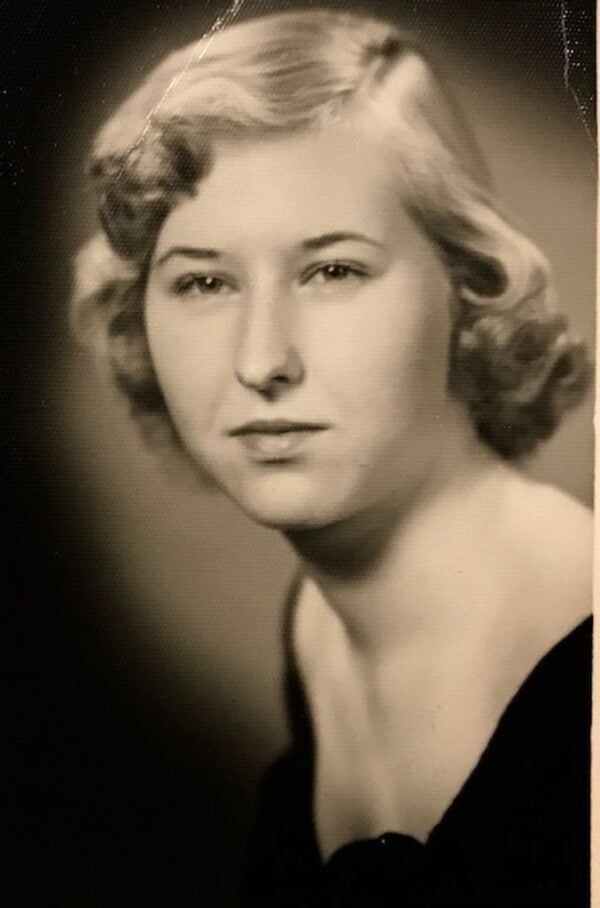 Carol W. (Wood) Kannus